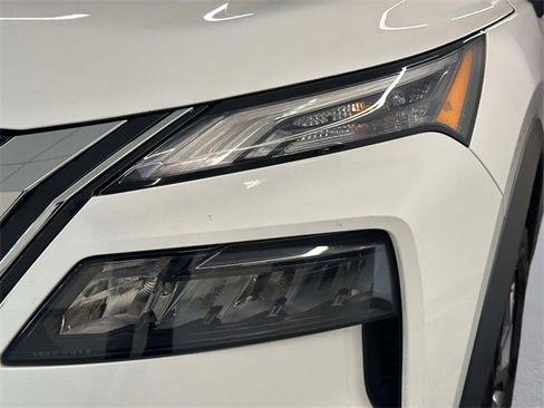 Used 2021 Nissan Rogue S image 7