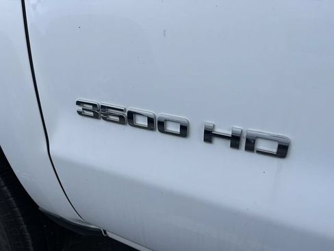 Used 2018 Chevrolet Silverado 3500 W/T w/ WT Convenience Package RWD image 7