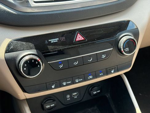Used 2017 Hyundai Tucson Sport FWD image 22