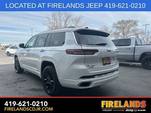 Used 2023 Jeep Grand Cherokee L Overland image 9