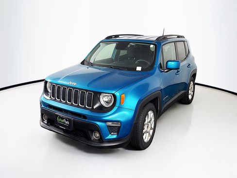 Used 2020 Jeep Renegade Latitude FWD image 3