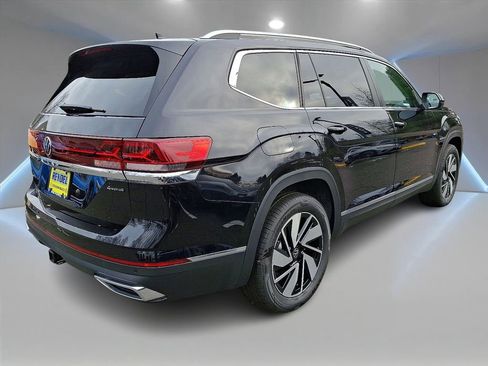 New 2026 Volkswagen Atlas SEL image 3