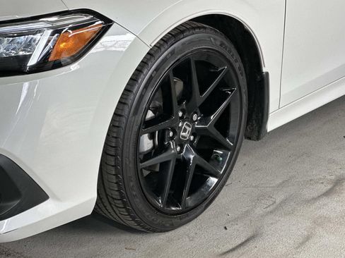 Used 2024 Honda Civic Sport image 10