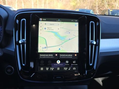New 2026 Volvo XC40 B5 Ultra w/ Climate Package AWD/4WD image 31