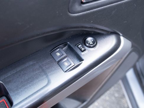 Used 2021 Chevrolet Colorado LT w/ Fleet Safety Package image 13