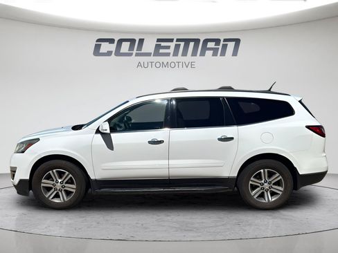 Used 2017 Chevrolet Traverse LT AWD/4WD image 2