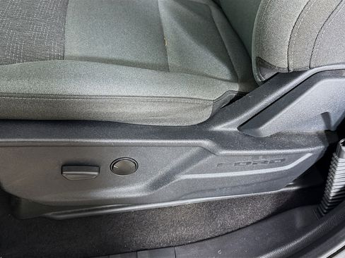 Used 2024 Ford F150 XLT w/ Mobile Office Package image 24