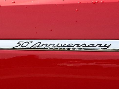 Used 2005 Ford Thunderbird image 30