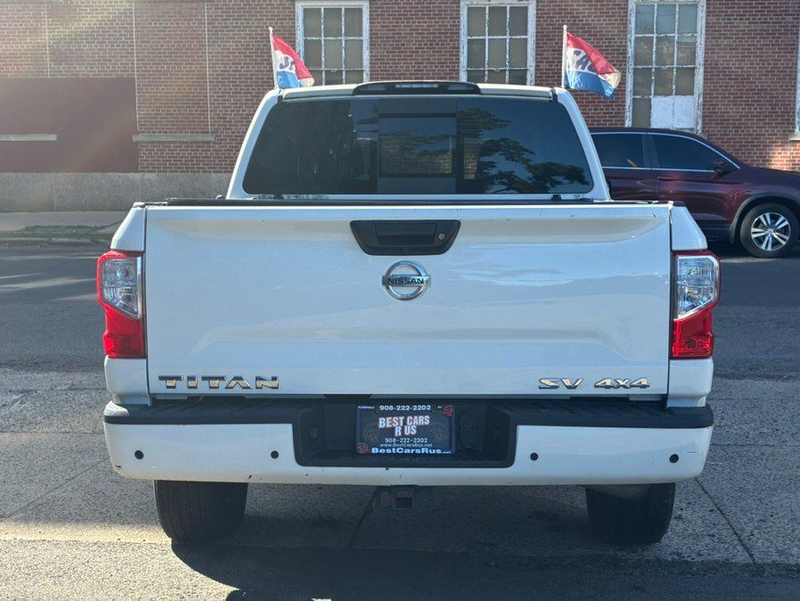Used 2020 Nissan Titan SV w/ SV Convenience Package AWD/4WD image 6