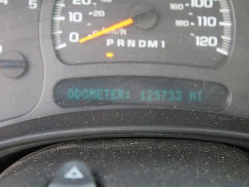 Used 2006 Chevrolet Silverado 2500 W/T w/ Heavy-Duty Power Package image 29