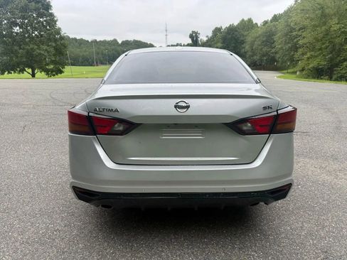 Used 2021 Nissan Altima 2.5 SR image 9