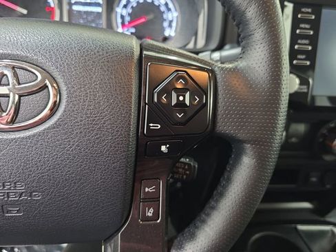 Certified 2024 Toyota 4Runner TRD Off-Road Premium image 14