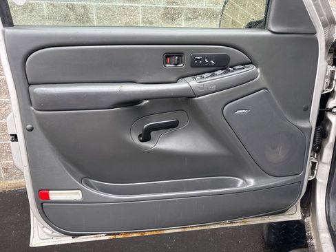 Used 2007 GMC Sierra 2500 SLT image 10