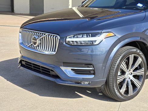 Used 2023 Volvo XC90 B6 Ultimate w/ Protection Package Premier AWD/4WD image 12