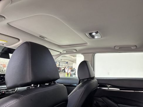 Used 2021 Kia Seltos SX w/ SX Sunroof Package image 30