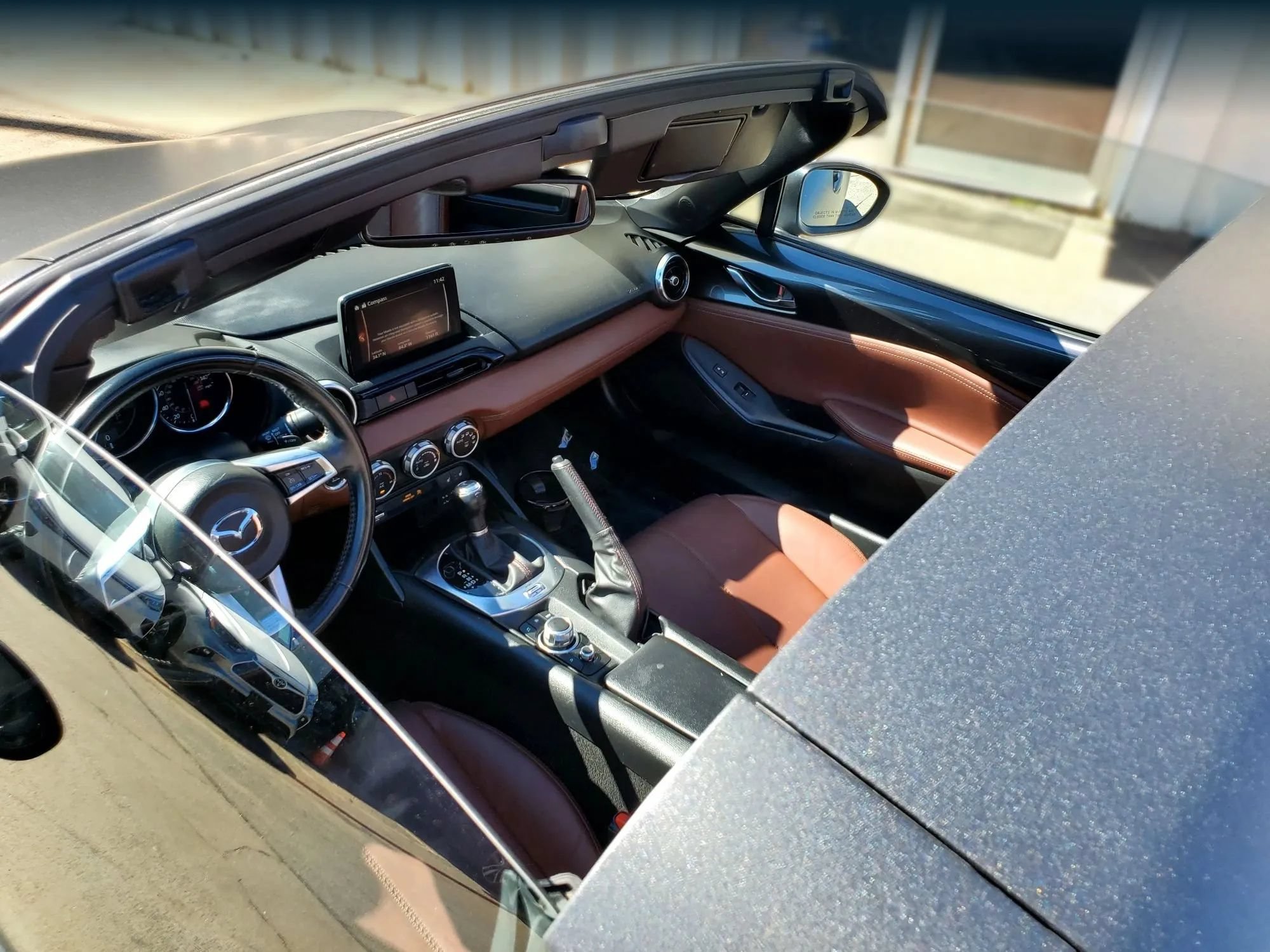 Used 2019 MAZDA MX-5 Miata RF Grand Touring RWD image 3