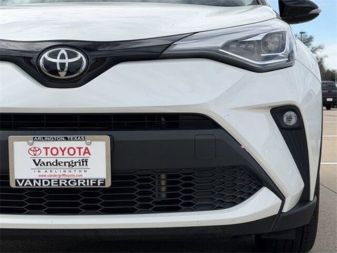 Certified 2021 Toyota C-HR Limited image 9