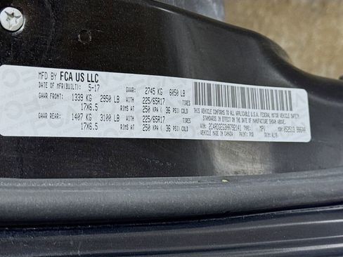 Used 2017 Dodge Grand Caravan GT image 38