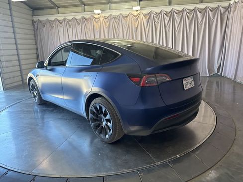 Used 2023 Tesla Model Y Long Range AWD/4WD image 7