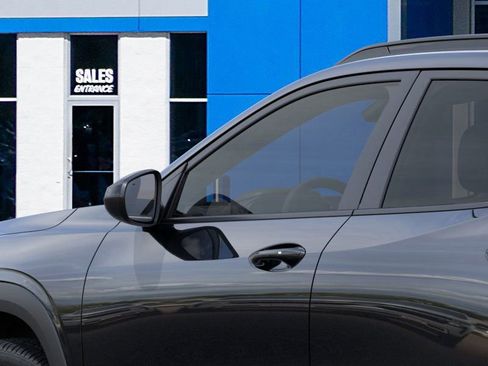 New 2026 Chevrolet Trax RS w/ Sunroof Package image 12