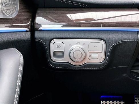 Used 2024 Mercedes-Benz GLE 53 AMG 4MATIC image 35