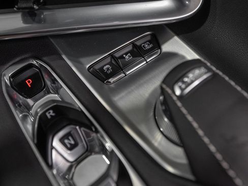 Used 2024 Chevrolet Corvette Z06 RWD image 28