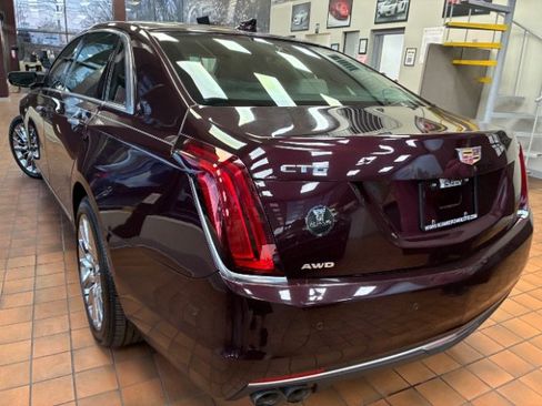 Used 2018 Cadillac CT6 Luxury image 7