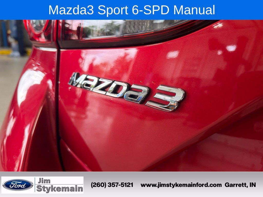Used 2018 MAZDA MAZDA3 Sport FWD image 10