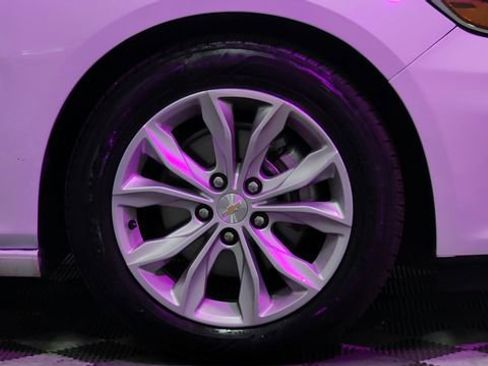 Used 2024 Chevrolet Malibu LT image 23