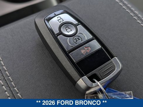 New 2026 Ford Bronco Badlands AWD/4WD image 36