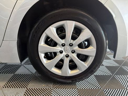 Used 2024 Toyota Corolla LE FWD image 9