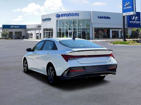 New 2026 Hyundai Elantra SEL Sport Premium image 5