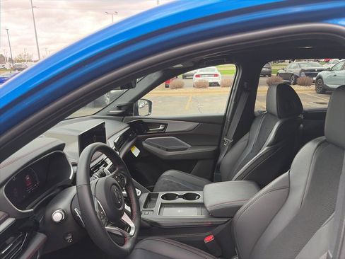 Used 2026 Acura MDX A-Spec image 8