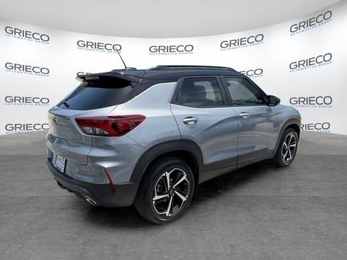 Used 2023 Chevrolet TrailBlazer RS w/ Sun and Liftgate Package FWD image 7