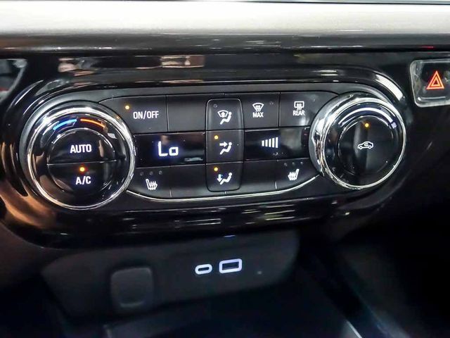 Certified 2024 Chevrolet Trax ACTIV w/ Sunroof Package FWD image 24