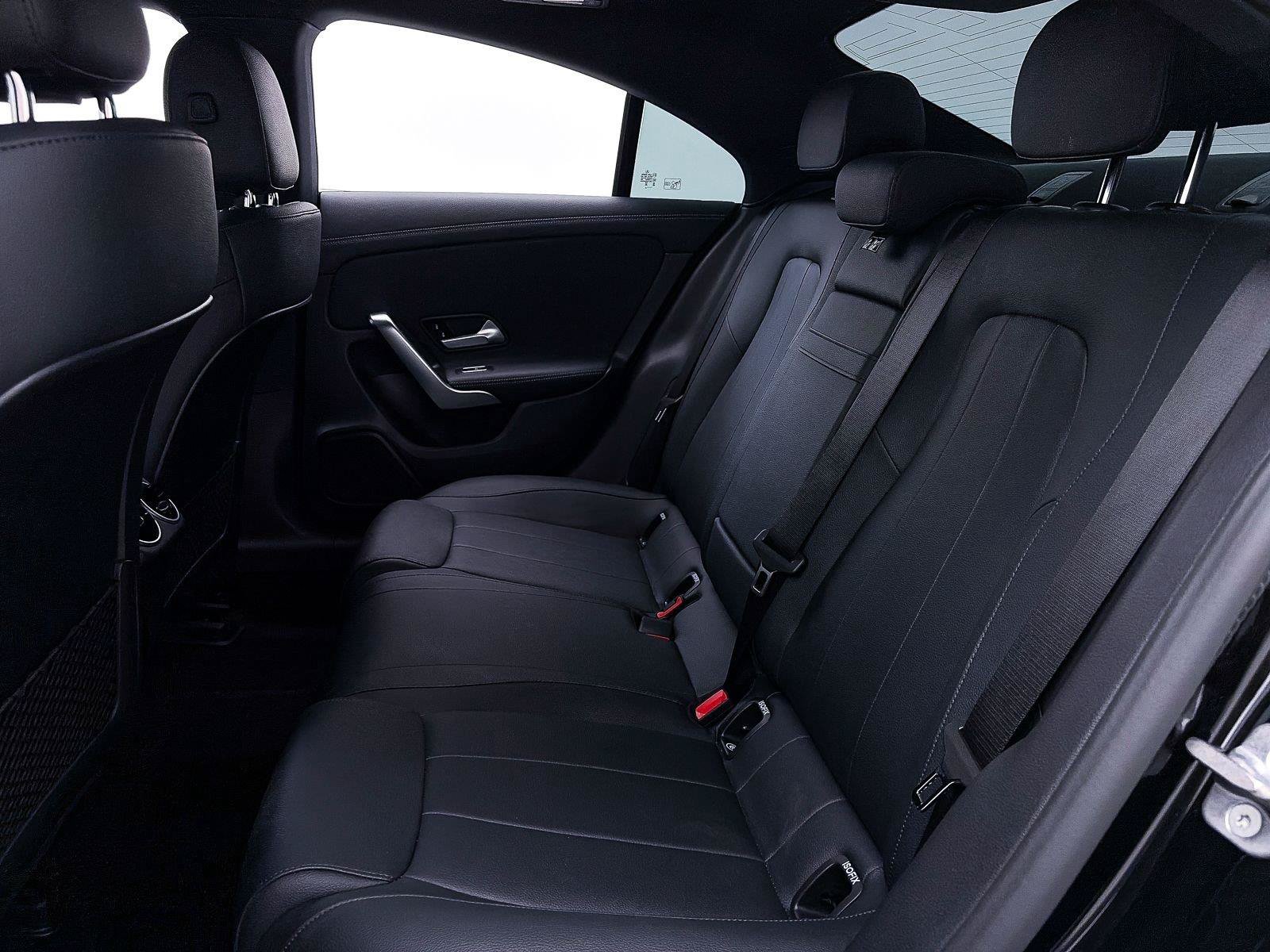 Used 2024 Mercedes-Benz CLA 250 4MATIC image 37