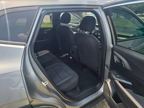 Used 2024 Chevrolet Trax LS w/ Driver Confidence Package FWD image 31