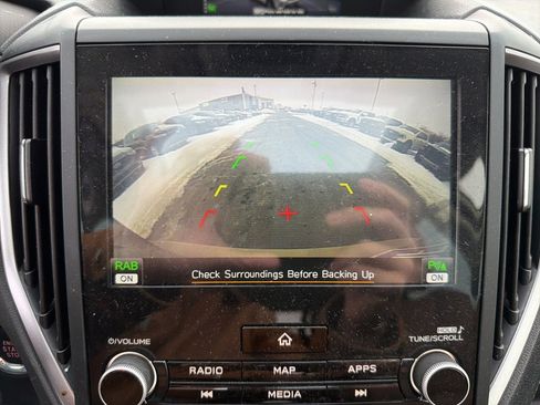 Used 2024 Subaru Forester Touring image 11