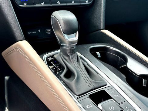 Used 2020 Hyundai Santa Fe Limited FWD image 19