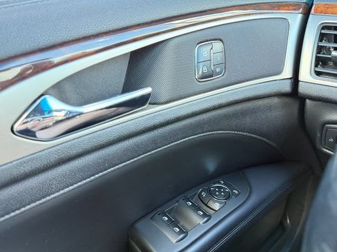 Used 2017 Lincoln MKZ Select w/ Technology Package AWD/4WD image 21