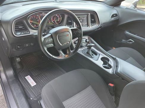 Used 2023 Dodge Challenger GT image 2