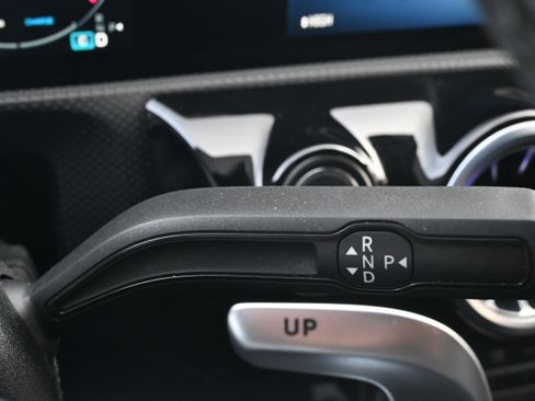 Used 2024 Mercedes-Benz CLA 35 AMG 4MATIC image 19