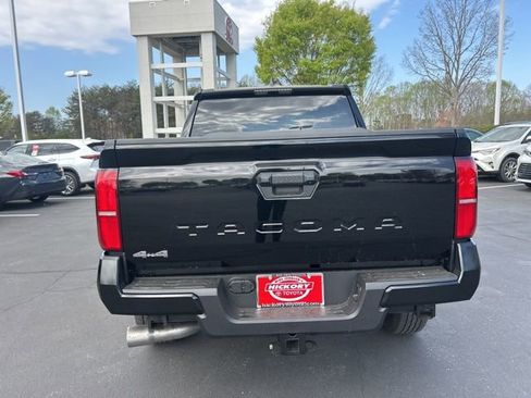 New 2026 Toyota Tacoma SR5 AWD/4WD image 6