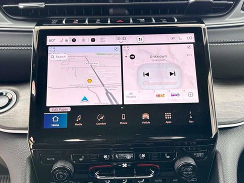 New 2025 Jeep Grand Cherokee L Limited w/ Luxury Tech Group II RWD image 18