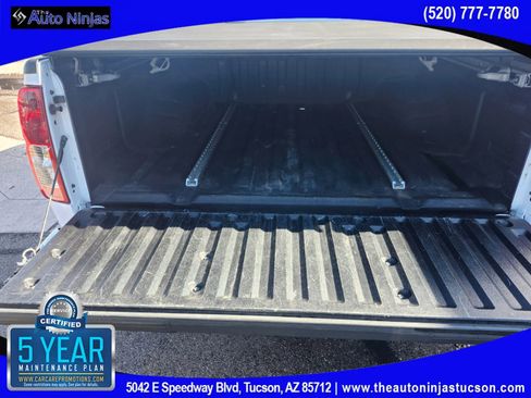 Used 2012 Nissan Frontier SL image 28