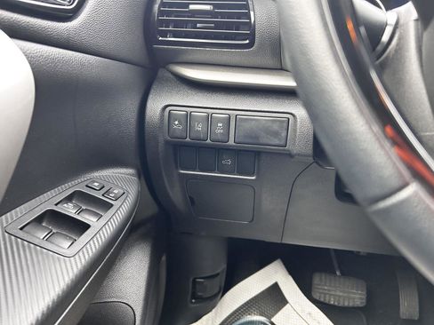 Used 2024 Mitsubishi Eclipse Cross SE image 25