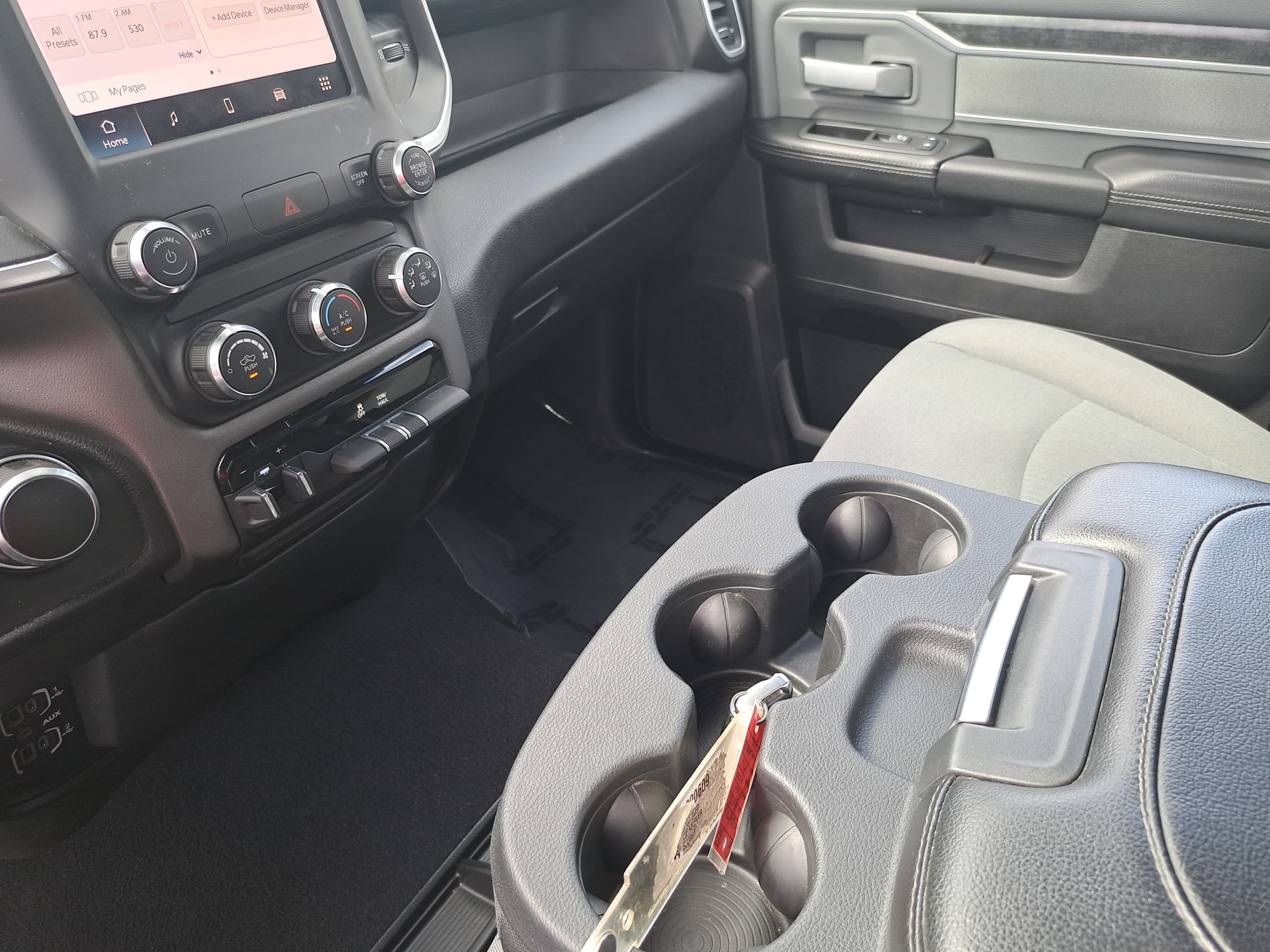 Used 2022 RAM 2500 Big Horn AWD/4WD image 22