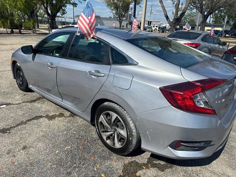 Used 2020 Honda Civic LX image 6
