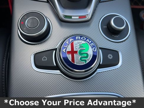 Used 2022 Alfa Romeo Stelvio Veloce image 72