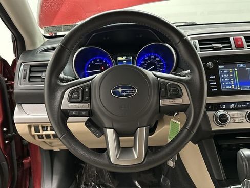 Used 2017 Subaru Outback 2.5i Premium image 7